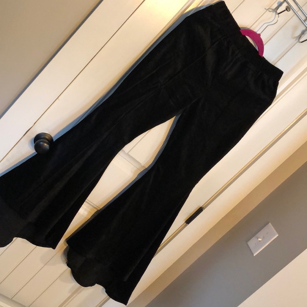 Umgee velvet black bell bottoms